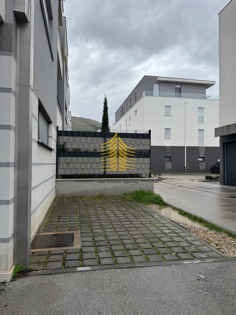 Flat For rent - SPLITSKO-DALMATINSKA PODSTRANA