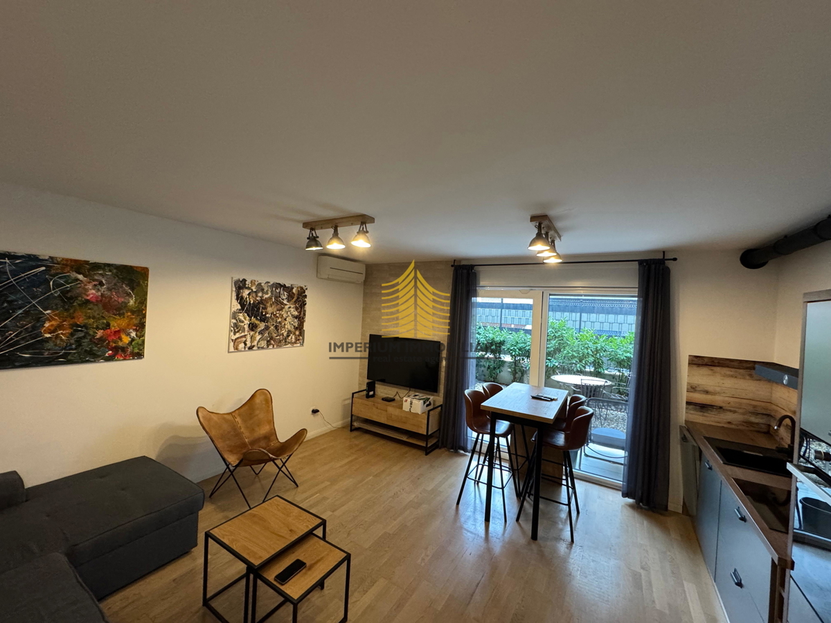 Flat For rent - SPLITSKO-DALMATINSKA PODSTRANA
