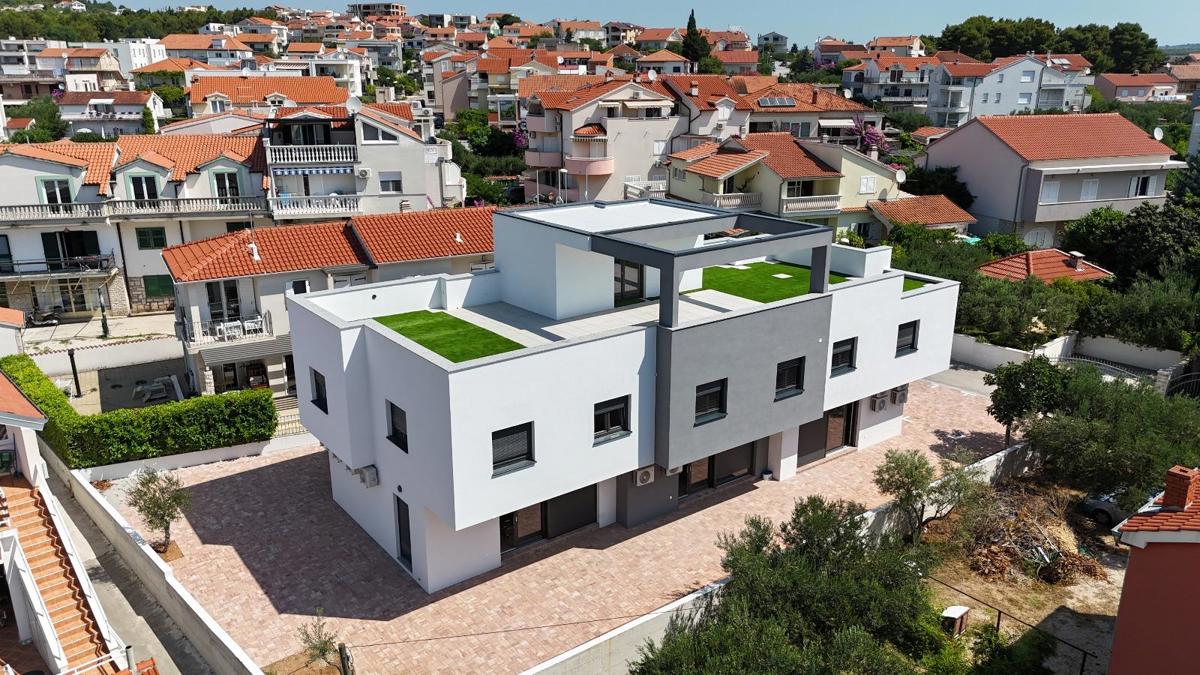 Flat For sale - ŠIBENSKO-KNINSKA VODICE