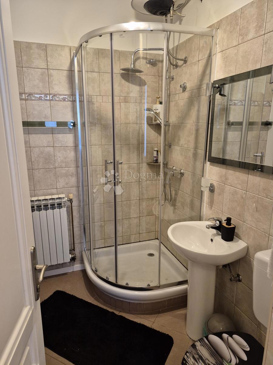 Apartma Za najem - PRIMORSKO-GORANSKA OPATIJA