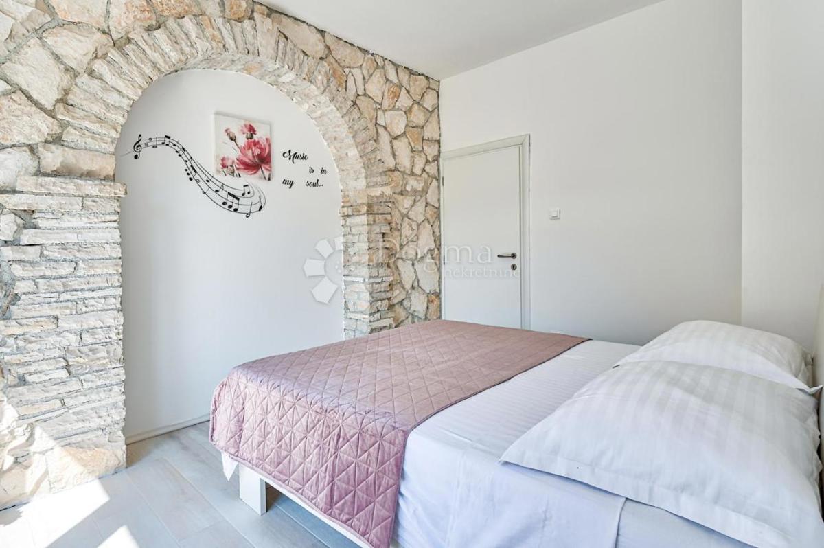 Casa In vendita - ISTARSKA LIŽNJAN