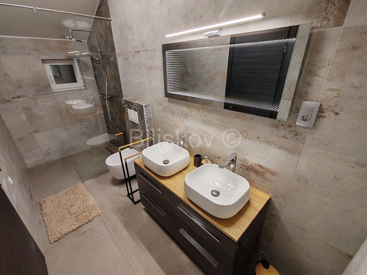 Appartamento Da affittare - SPLITSKO-DALMATINSKA KAŠTELA