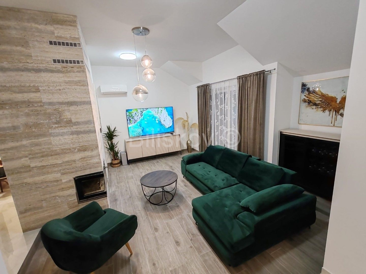 Appartamento Da affittare - SPLITSKO-DALMATINSKA KAŠTELA