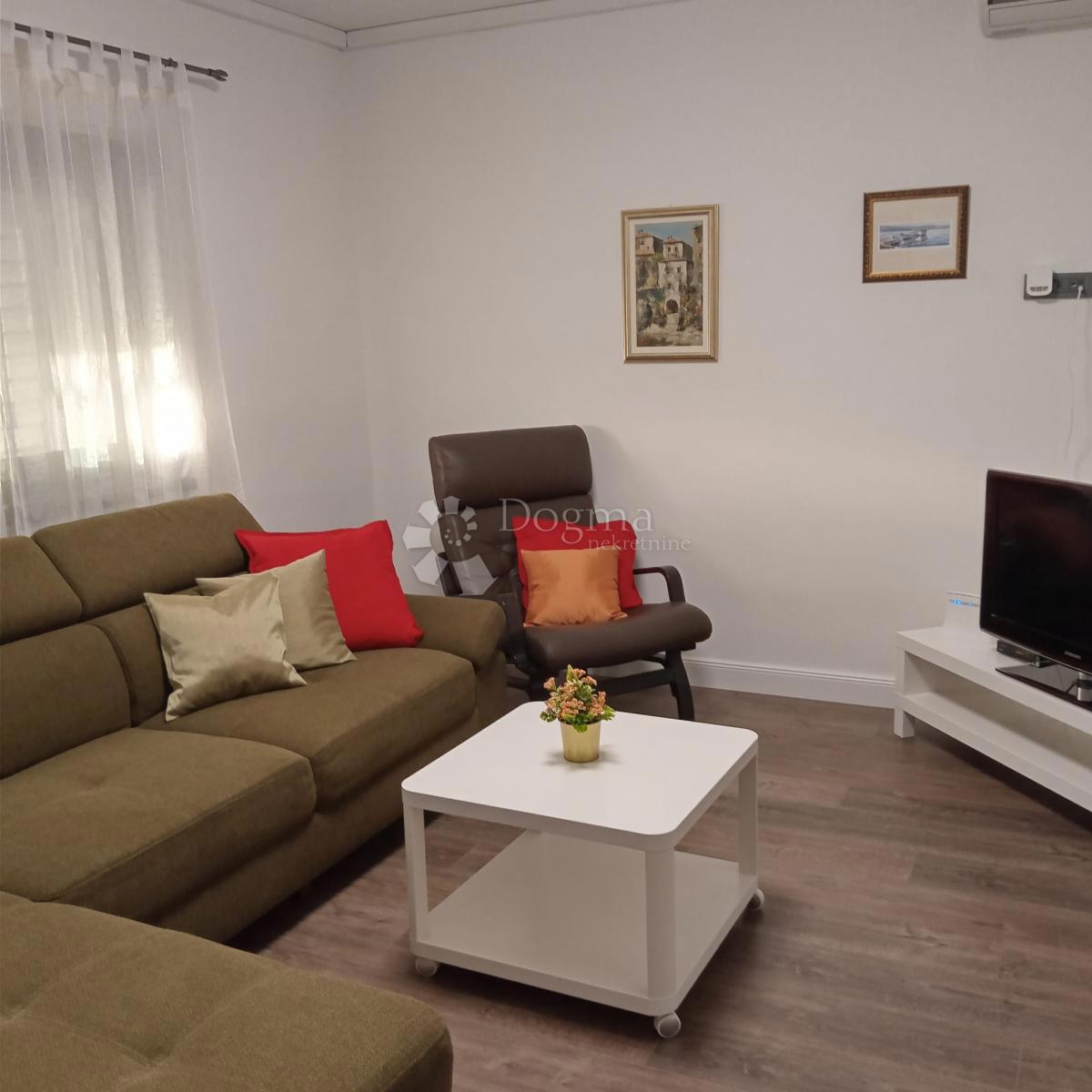 House For sale - ŠIBENSKO-KNINSKA VODICE