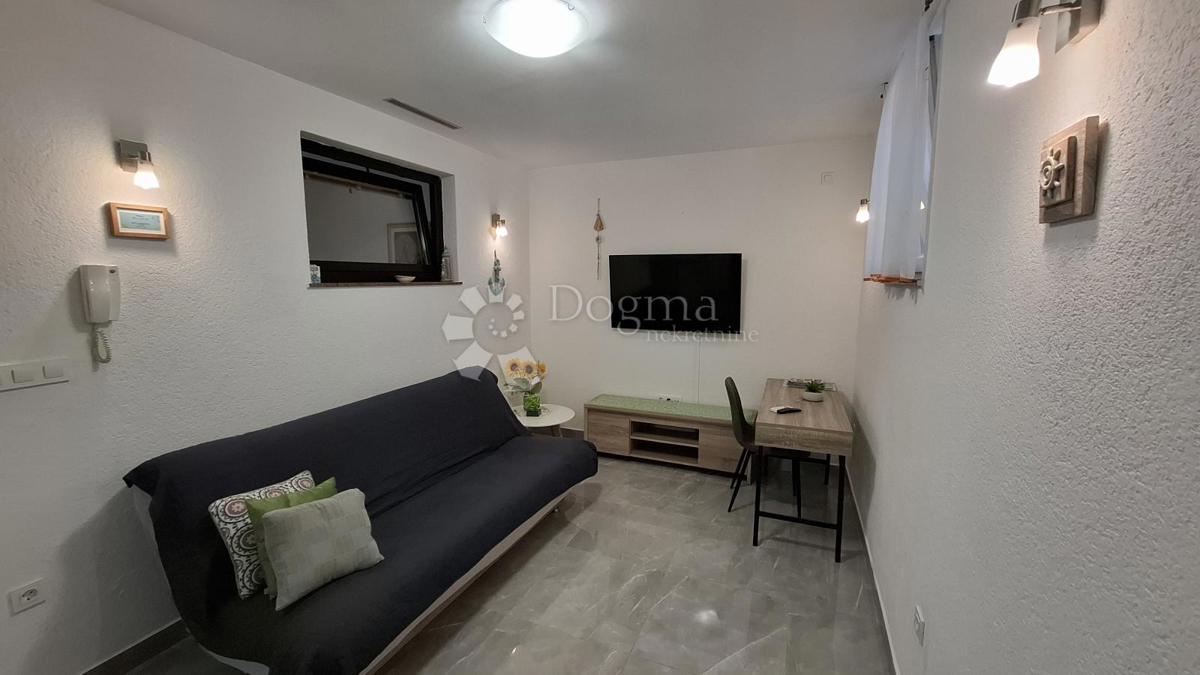 Apartment Zu verkaufen - PRIMORSKO-GORANSKA KRK