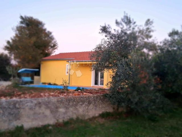 Haus Zu verkaufen - Istarska Svetvinčenat - foto 5/8