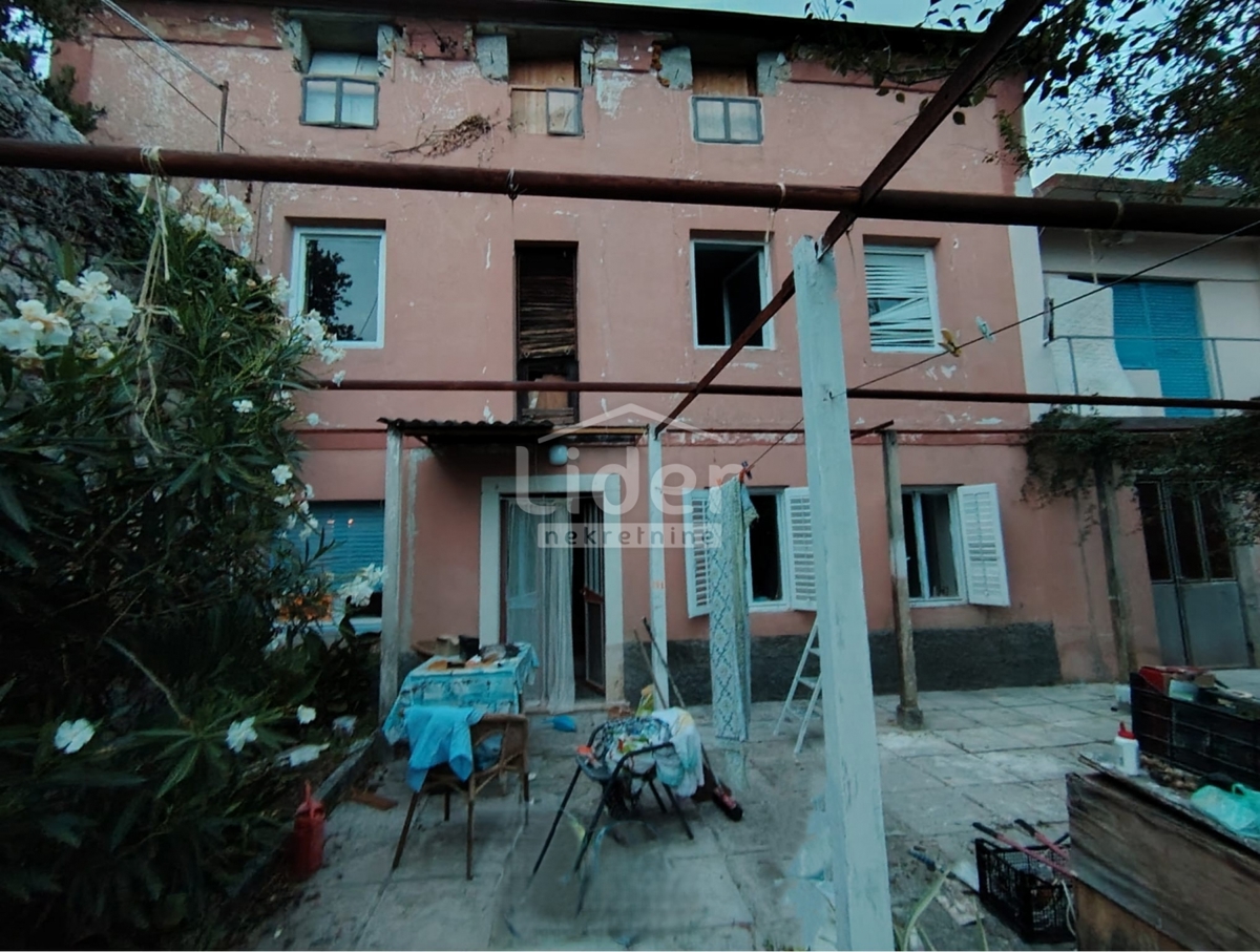 Kuća Na prodaju - Primorsko-goranska Vinodolska Općina - foto 1/29