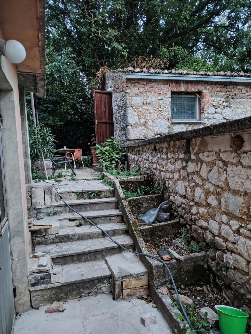 Kuća Na prodaju - PRIMORSKO-GORANSKA VINODOLSKA OPĆINA
