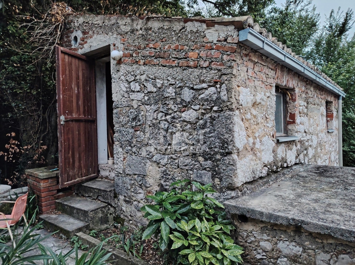 Kuća Na prodaju - PRIMORSKO-GORANSKA VINODOLSKA OPĆINA