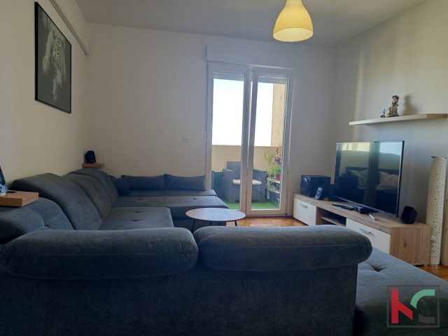 Flat for sale 87 m² – Pula