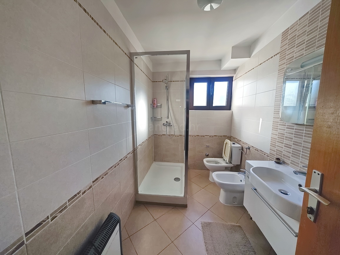 Casa In vendita - PRIMORSKO-GORANSKA KRK