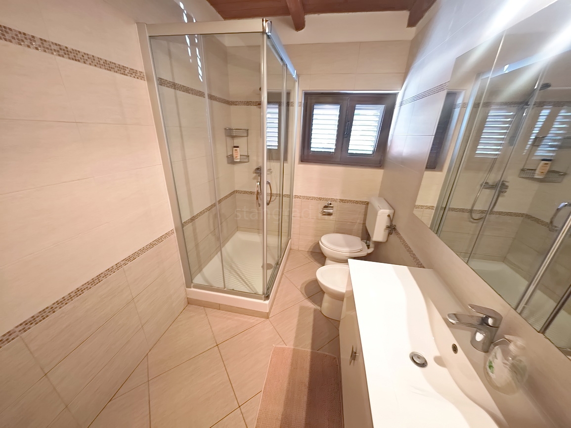 Casa In vendita - PRIMORSKO-GORANSKA KRK