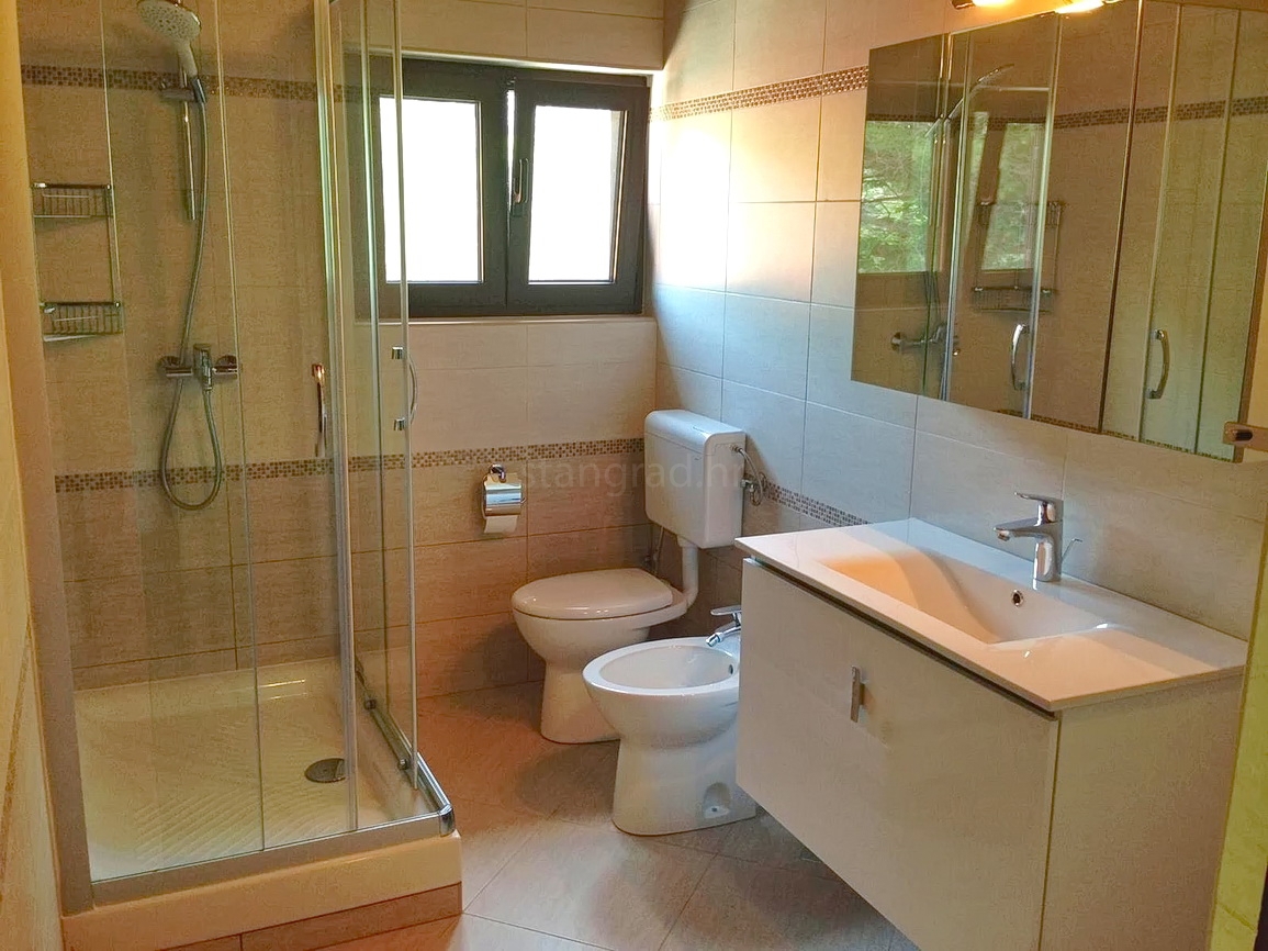 Casa In vendita - PRIMORSKO-GORANSKA KRK