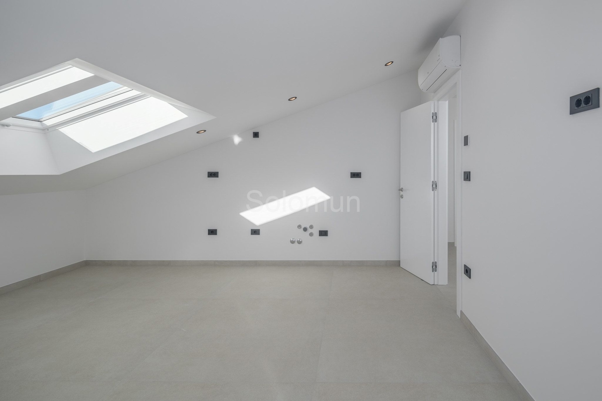 Flat For sale - ISTARSKA ROVINJ
