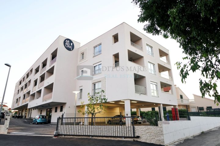Appartamento In vendita - šibensko-kninska Vodice - foto 2/8