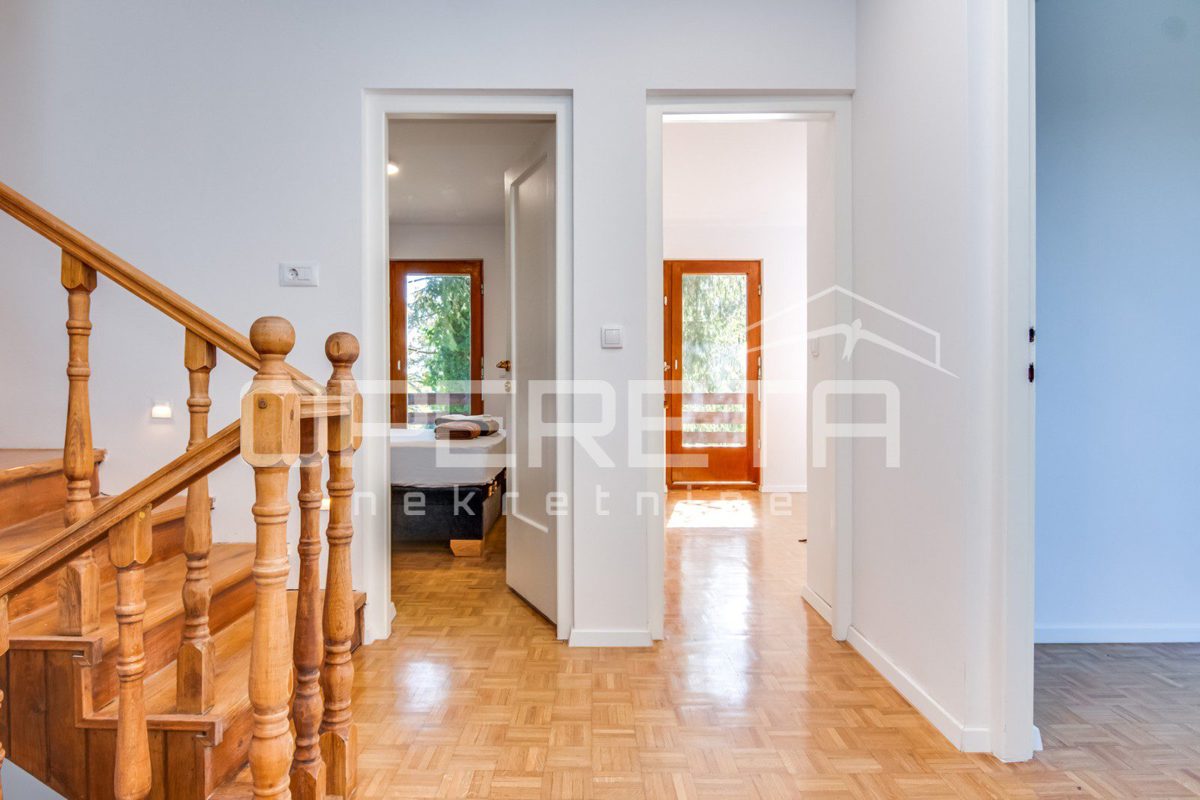 Maison À vendre - ZAGREBAČKA POKUPSKO
