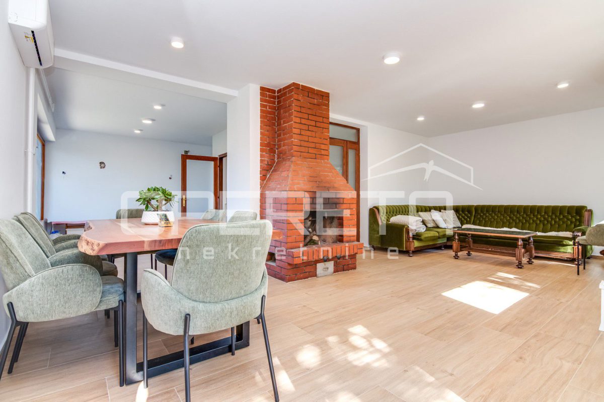 Maison À vendre - ZAGREBAČKA POKUPSKO