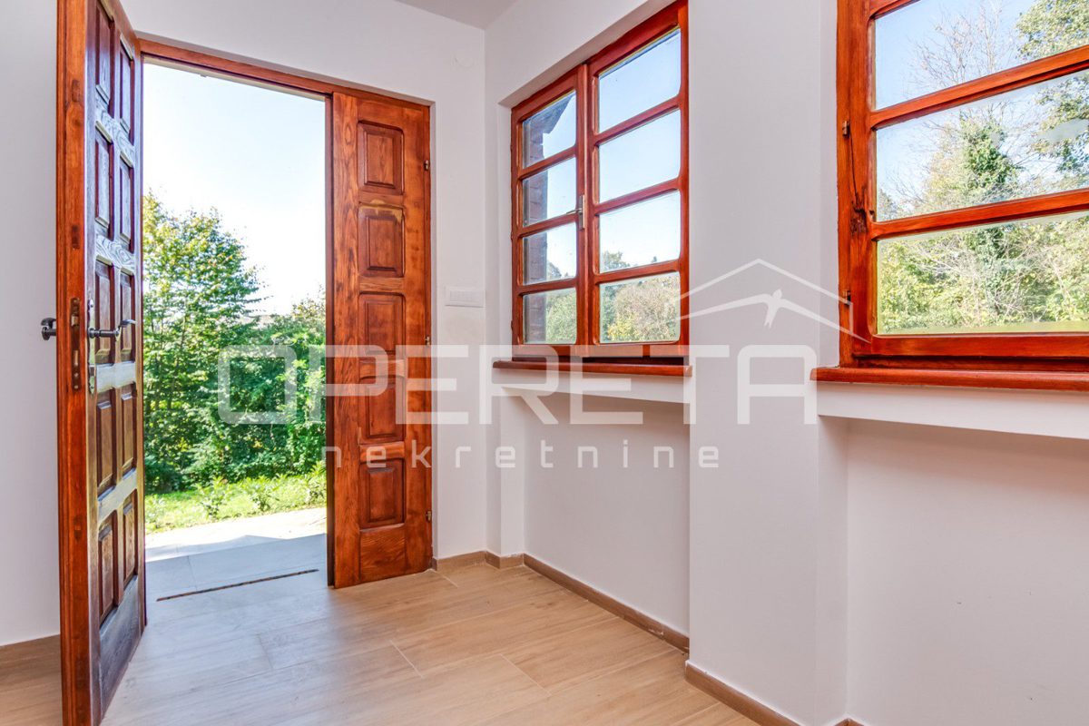 Maison À vendre - ZAGREBAČKA POKUPSKO