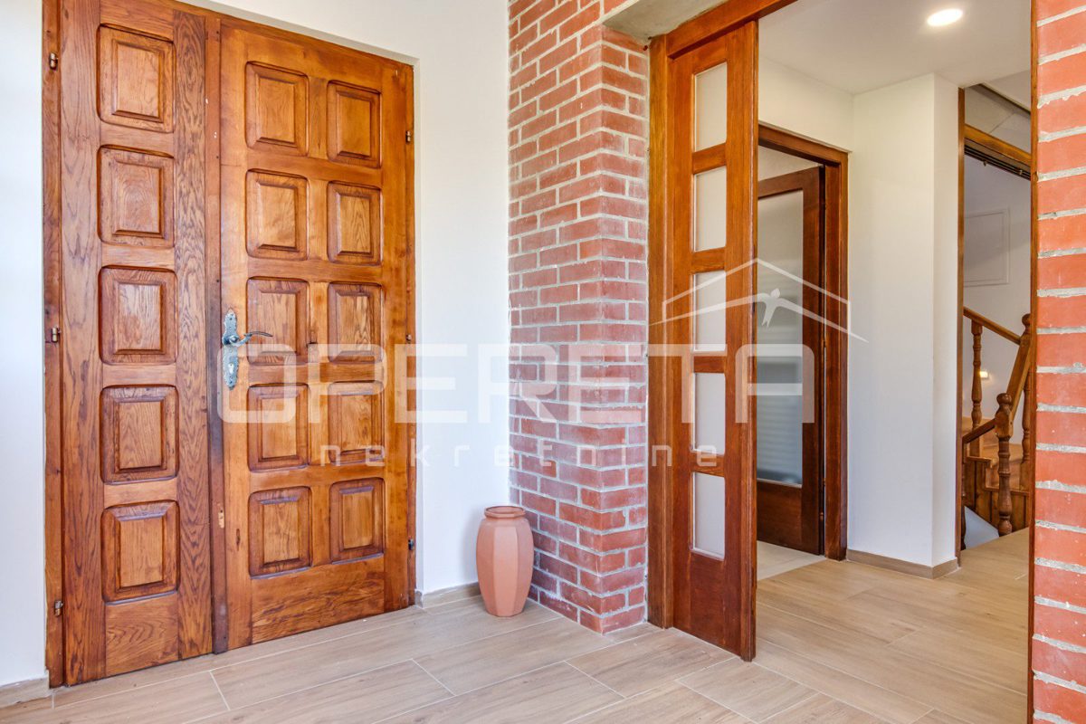 Maison À vendre - ZAGREBAČKA POKUPSKO