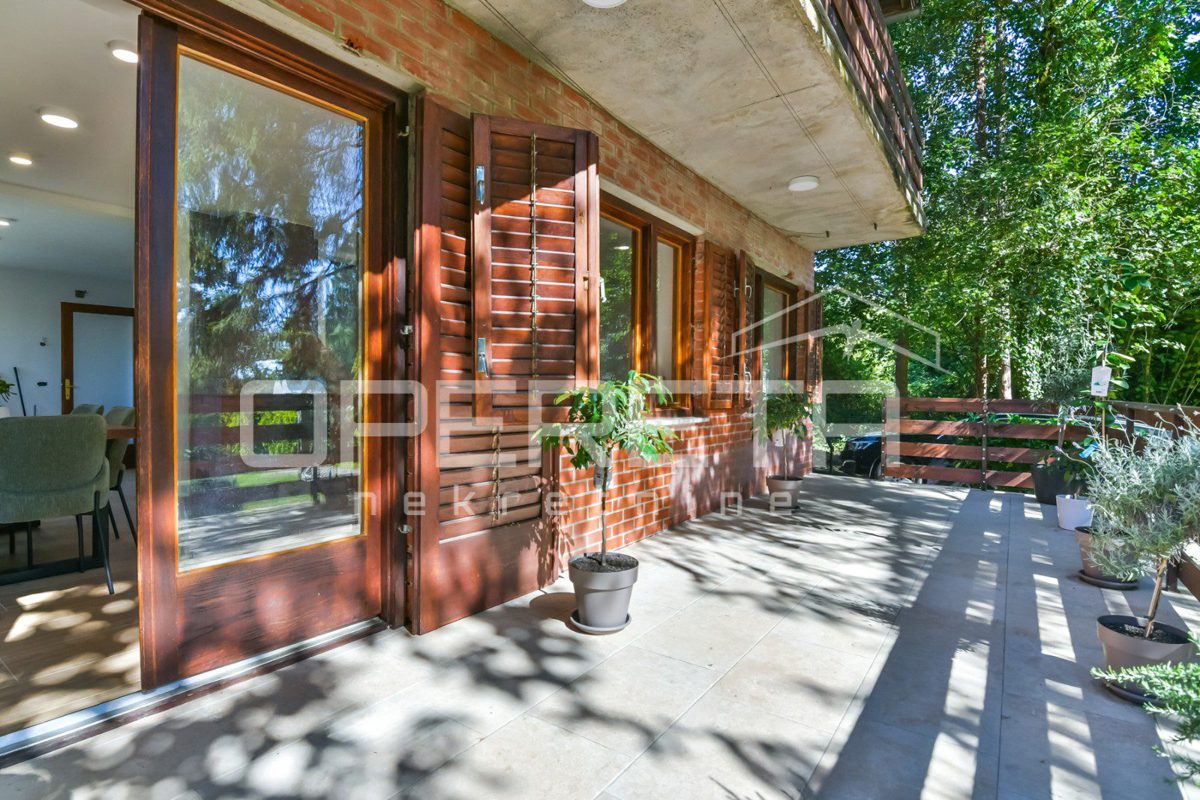 Maison À vendre - ZAGREBAČKA POKUPSKO