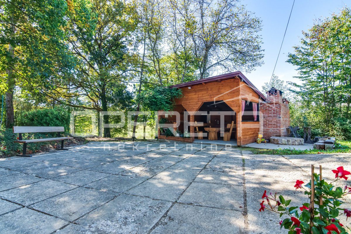 Maison À vendre - ZAGREBAČKA POKUPSKO