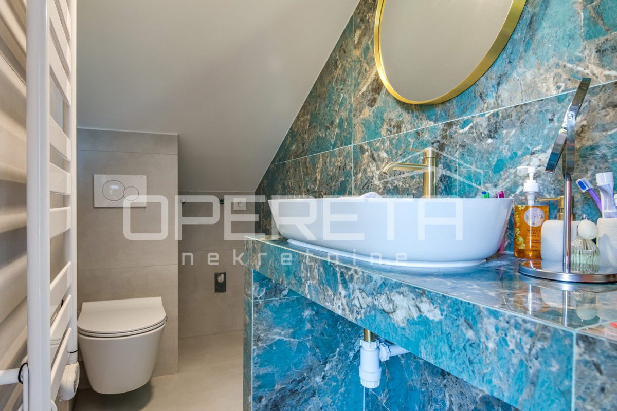 Maison À vendre - ZAGREBAČKA POKUPSKO