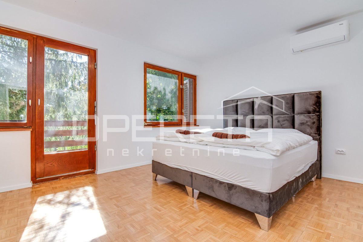 Maison À vendre - ZAGREBAČKA POKUPSKO