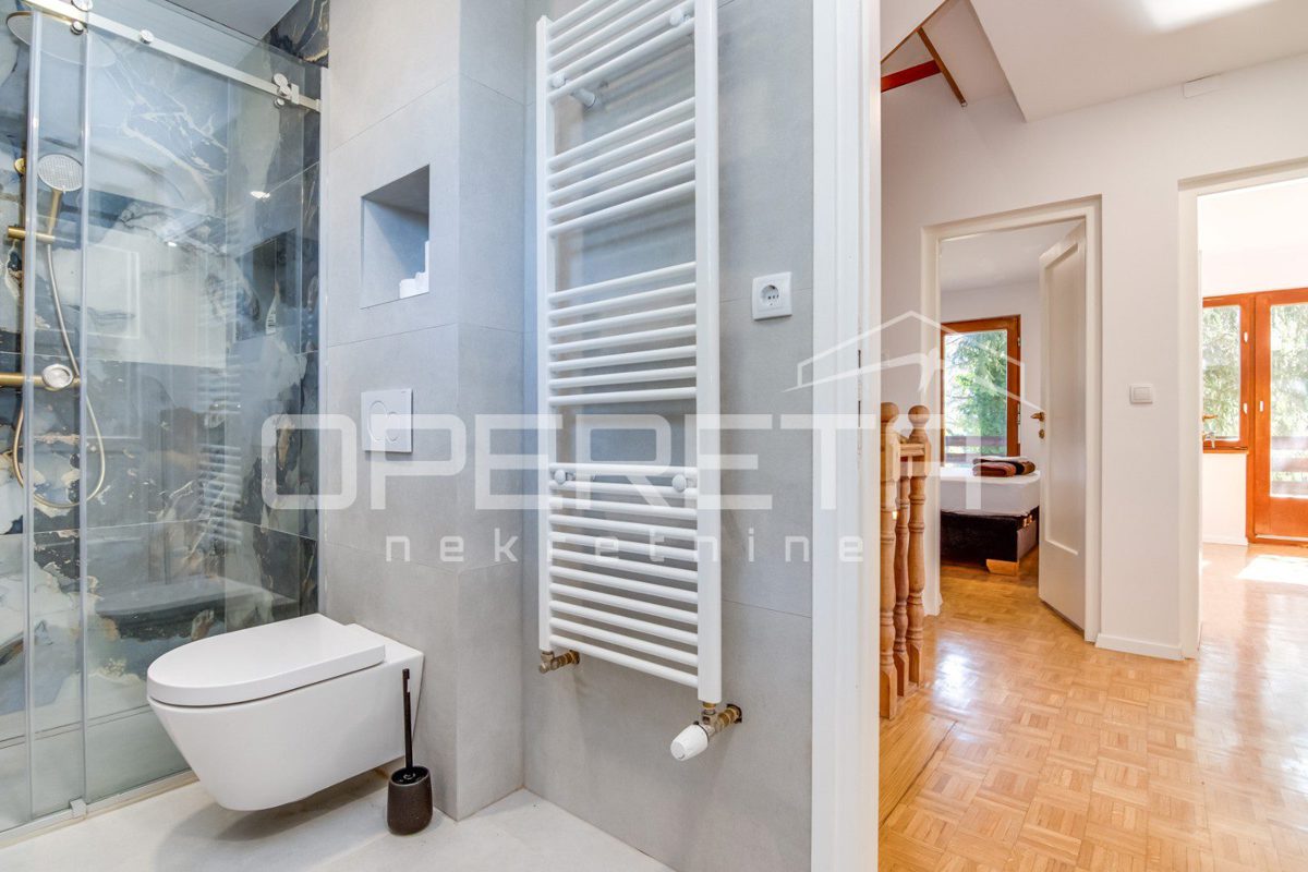 Maison À vendre - ZAGREBAČKA POKUPSKO