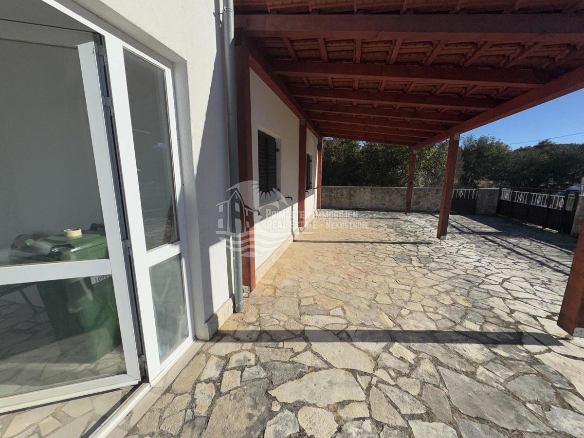 Haus Zu verkaufen - ŠIBENSKO-KNINSKA PRIMOŠTEN