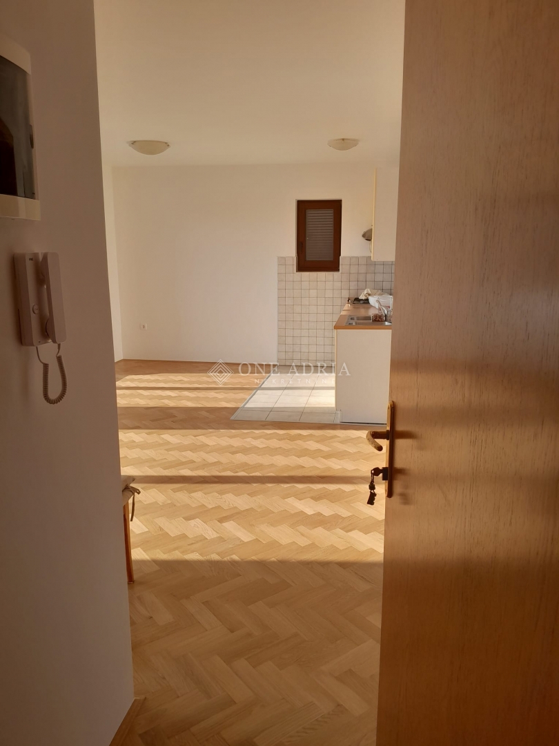 Kuća Na prodaju - PRIMORSKO-GORANSKA KRK