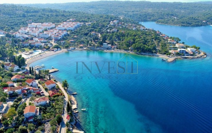 Parcela na predaj 2948 m² – Šolta