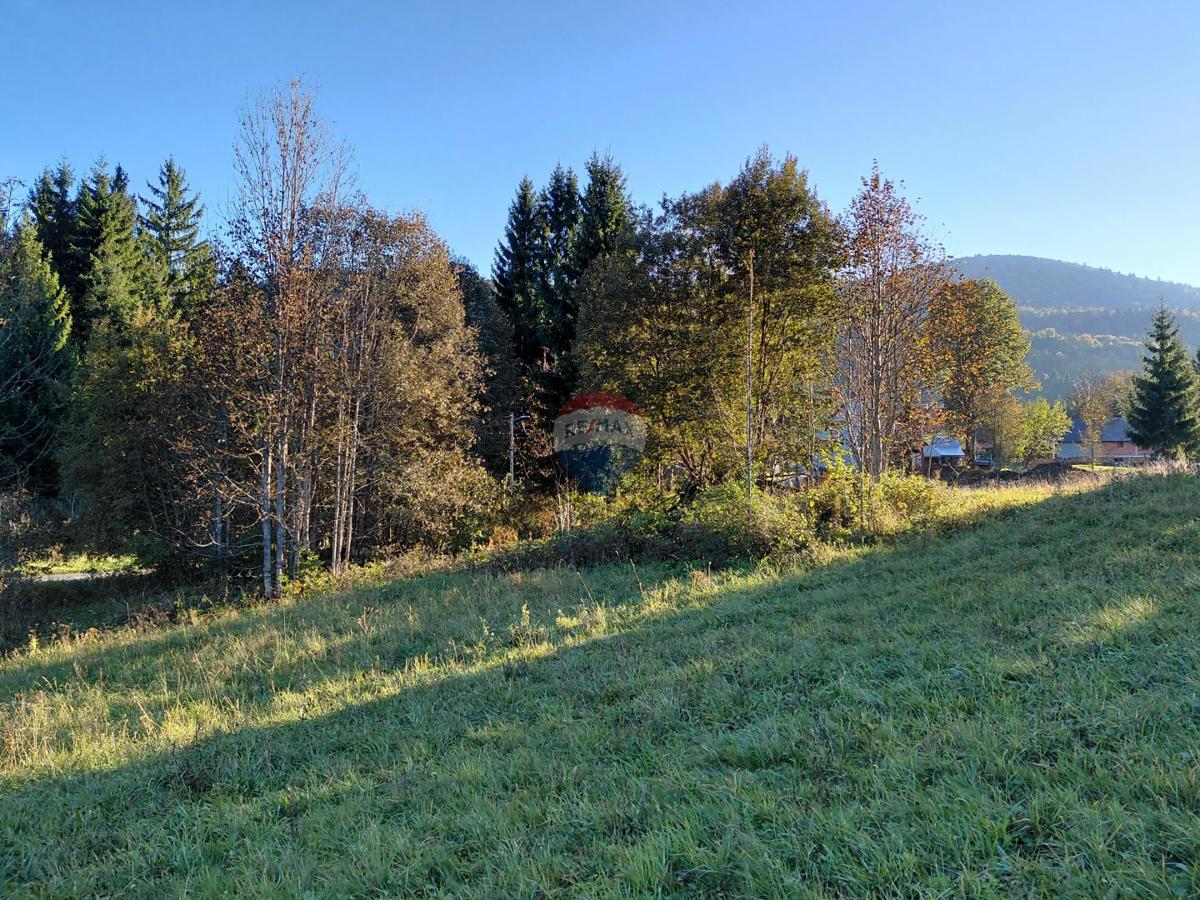 Działka Na sprzedaż - PRIMORSKO-GORANSKA RAVNA GORA