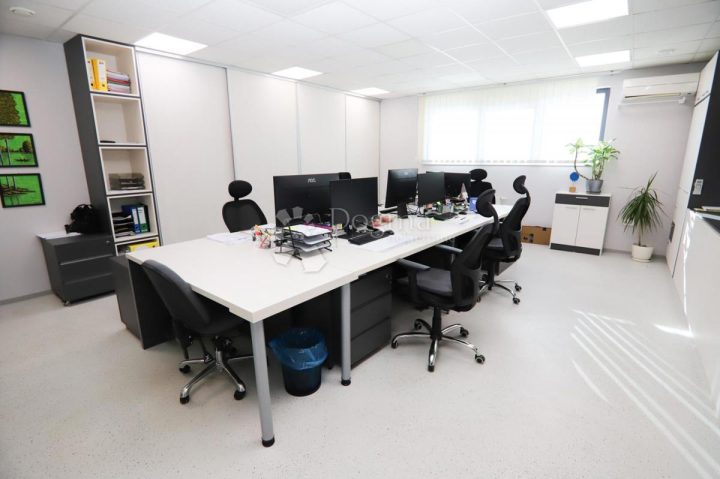 Business premises For sale - Osječko-baranjska Osijek - foto 4/27
