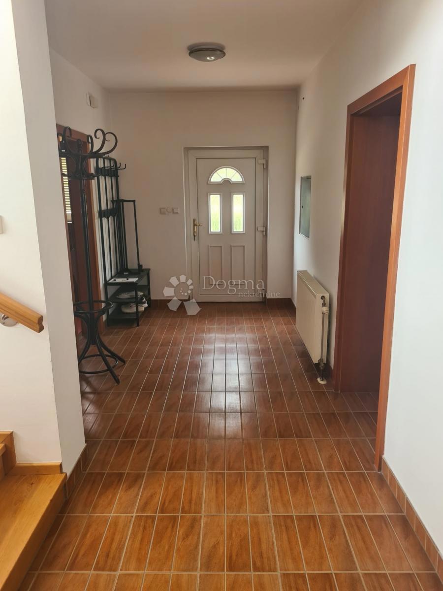 Hiša Na predaj - VARAŽDINSKA MARUŠEVEC