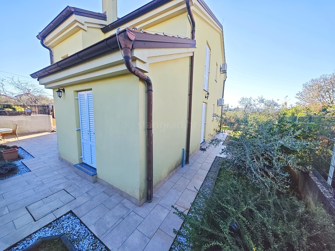 Casa In vendita - PRIMORSKO-GORANSKA KRK