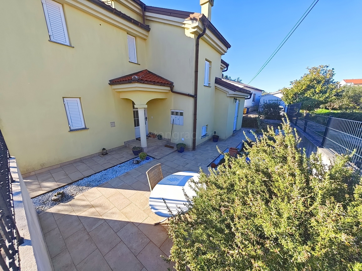 Casa In vendita - PRIMORSKO-GORANSKA KRK