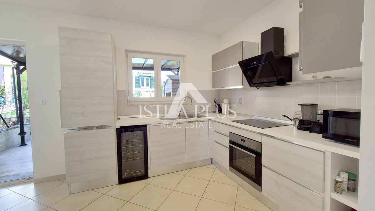 Casa In vendita - ISTARSKA POREČ