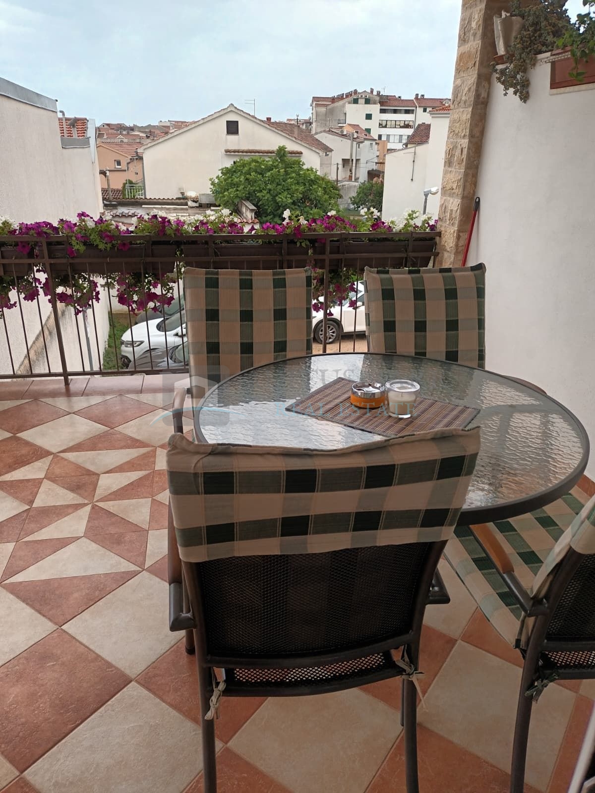 Haus Zu verkaufen - ŠIBENSKO-KNINSKA VODICE