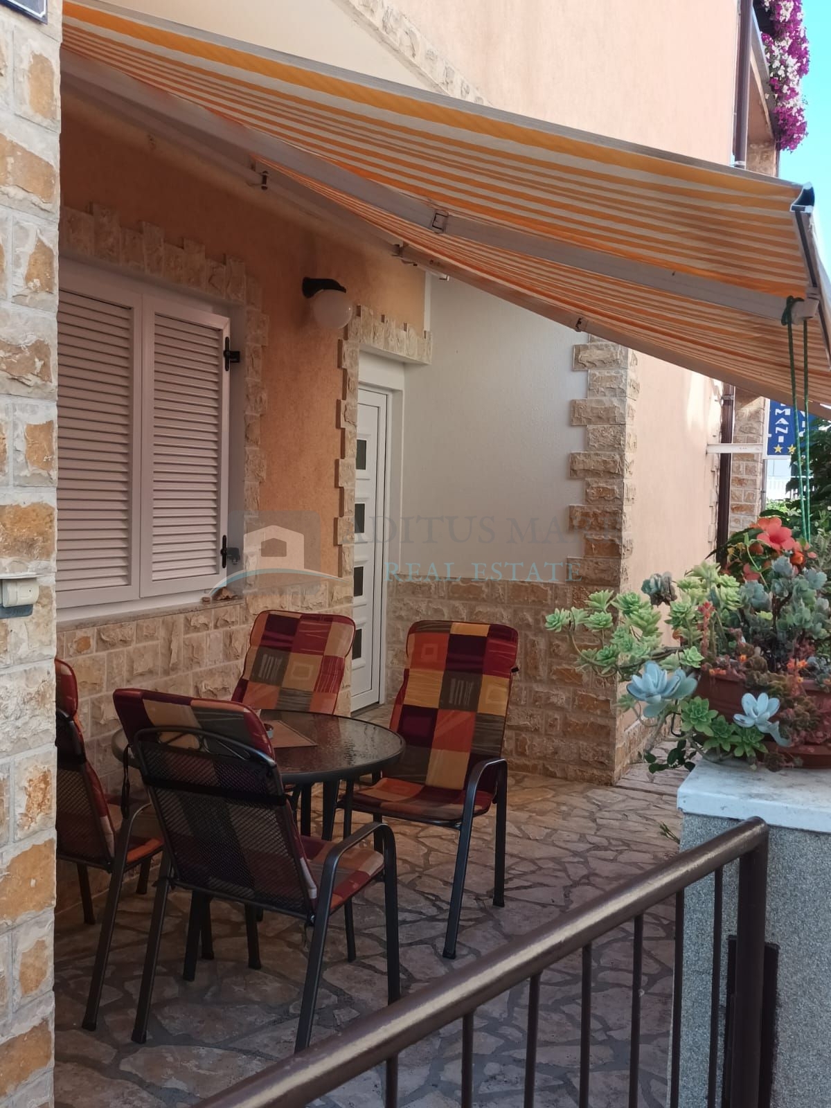 Haus Zu verkaufen - ŠIBENSKO-KNINSKA VODICE