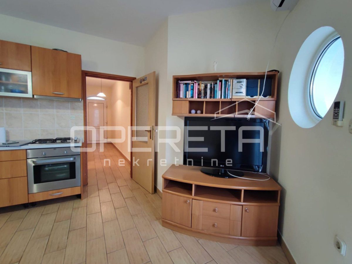 Apartmán Na predaj - ZADARSKA PAKOŠTANE