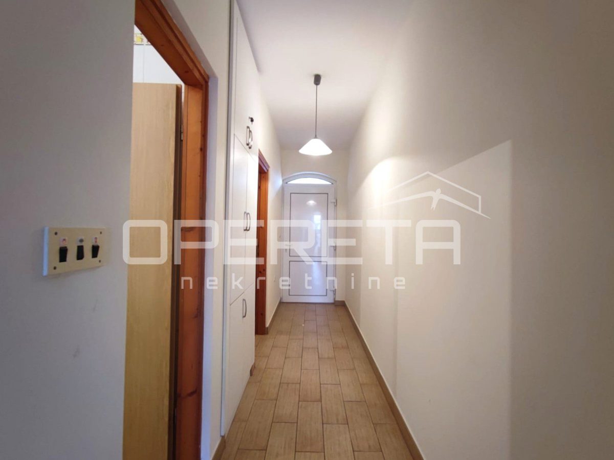 Apartmán Na predaj - ZADARSKA PAKOŠTANE