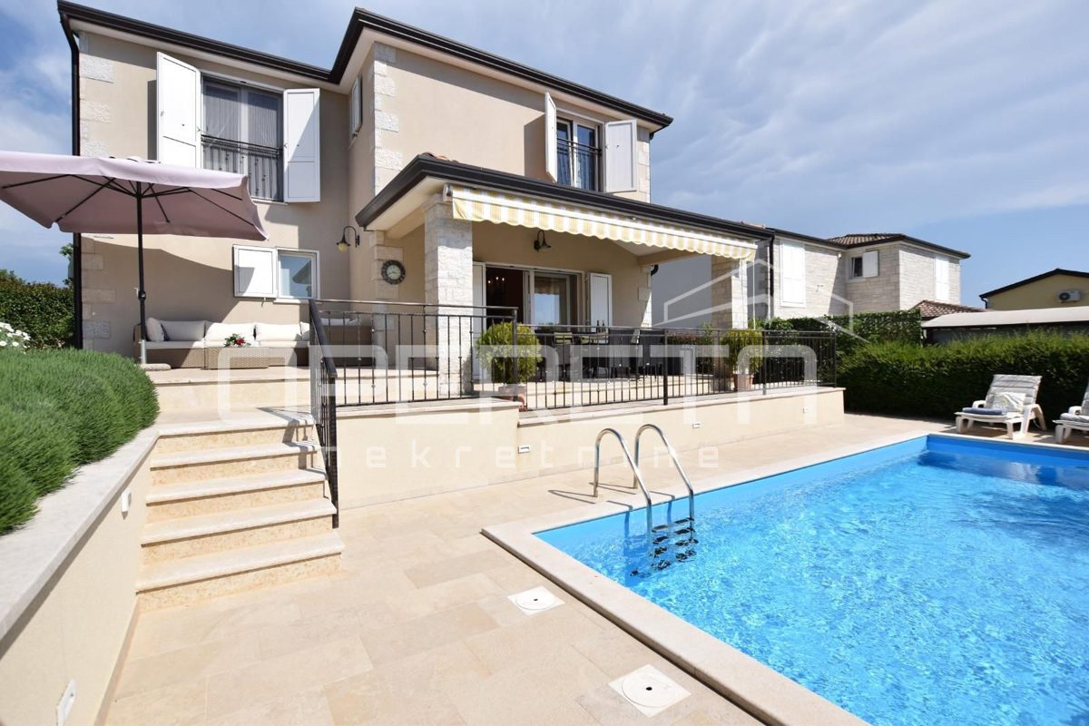 Haus Zu verkaufen - Istarska Poreč - foto 1/13