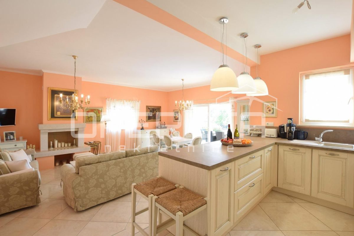 Haus Zu verkaufen - Istarska Poreč - foto 5/13