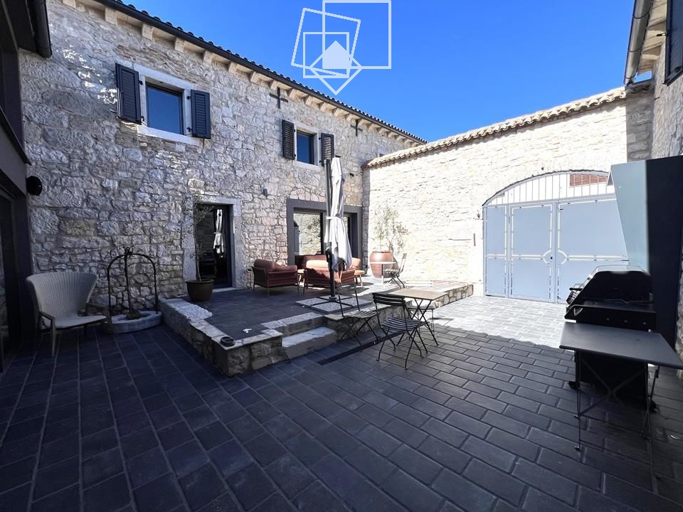 Casa In vendita - Istarska Poreč - foto 2/40