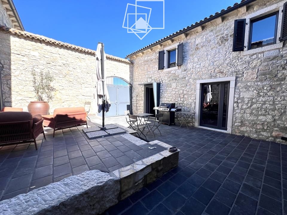 Casa In vendita - ISTARSKA POREČ