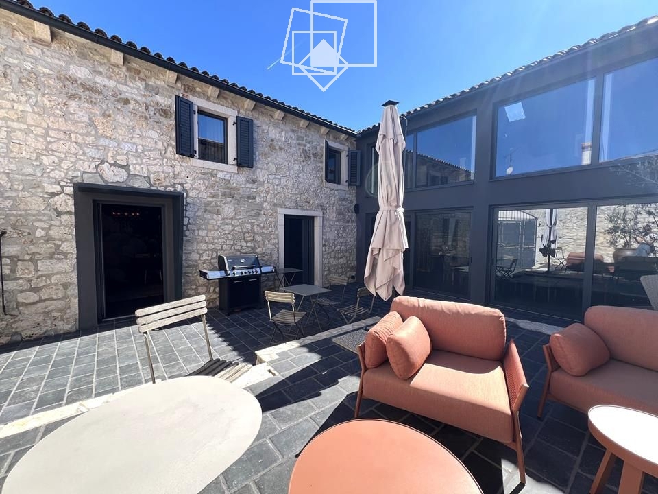 Casa In vendita - ISTARSKA POREČ