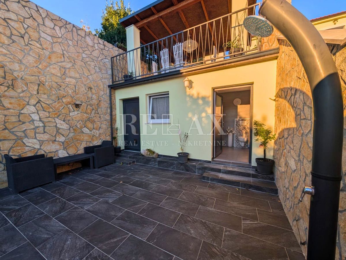 Kuća Na prodaju - PRIMORSKO-GORANSKA VINODOLSKA OPĆINA