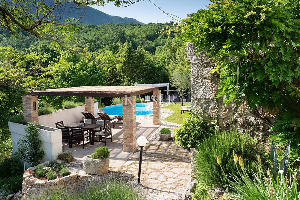 House For sale - PRIMORSKO-GORANSKA MOŠĆENIČKA DRAGA