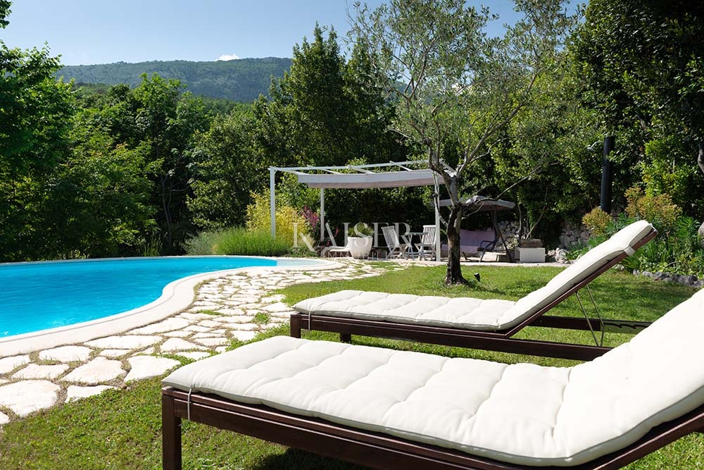 House For sale - PRIMORSKO-GORANSKA MOŠĆENIČKA DRAGA