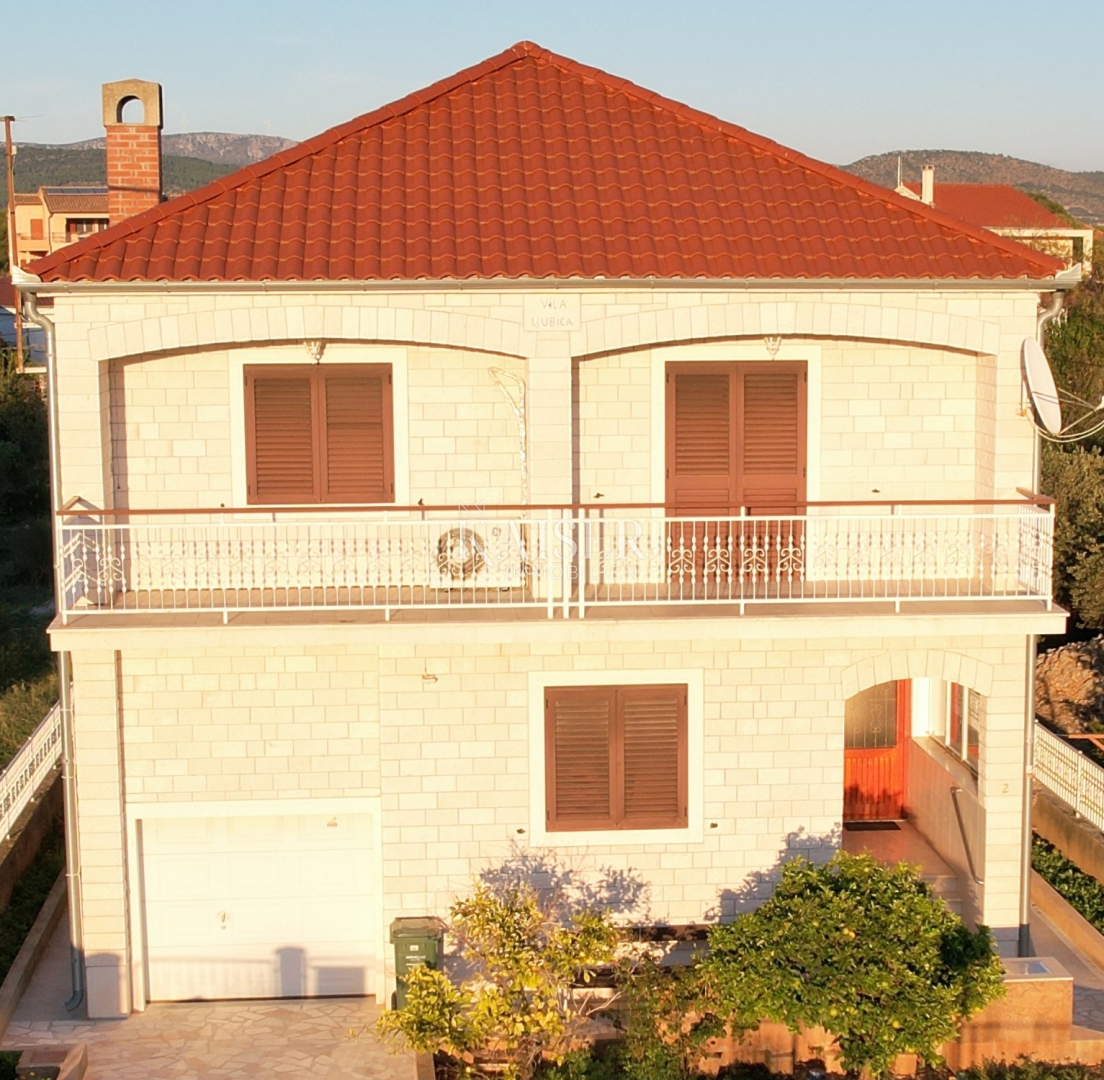 Kuća Na prodaju - ŠIBENSKO-KNINSKA ŠIBENIK